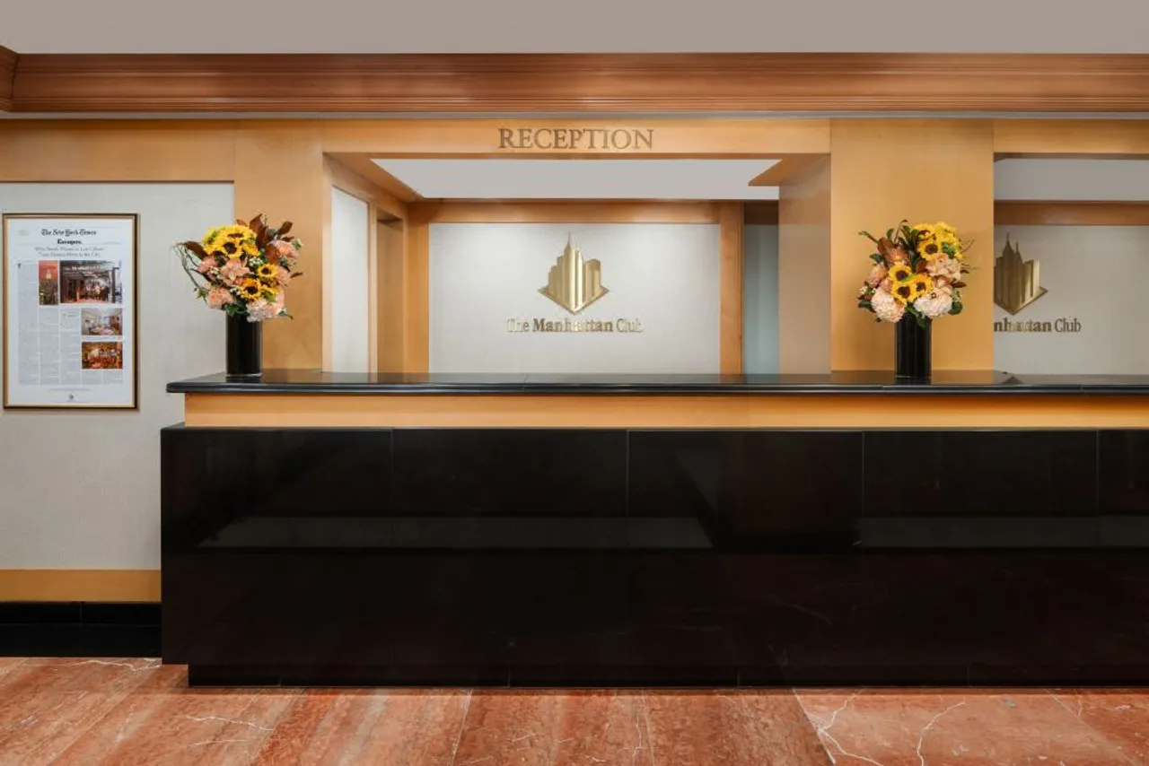 The Manhattan Club — ภาพห้องพักและบรรยากาศ