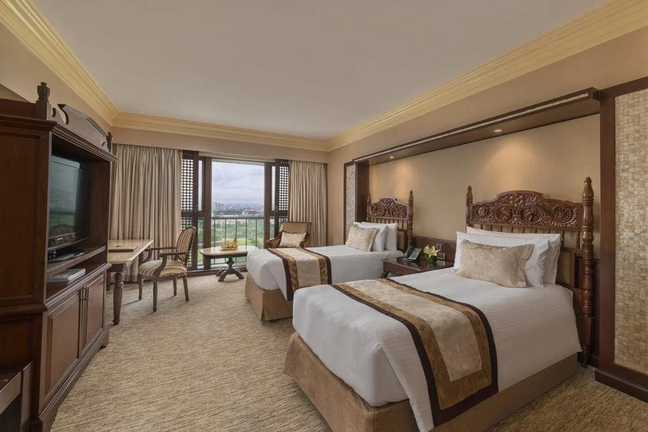 The Manila Hotel — โรงแรมในมะนิลา