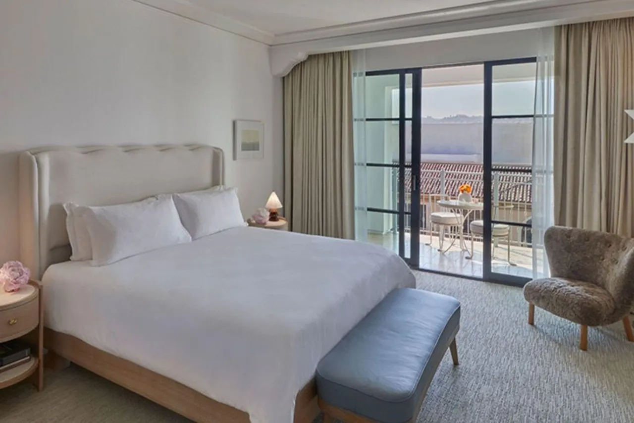 The Maybourne Beverly Hills — ภาพห้องพักและบรรยากาศ