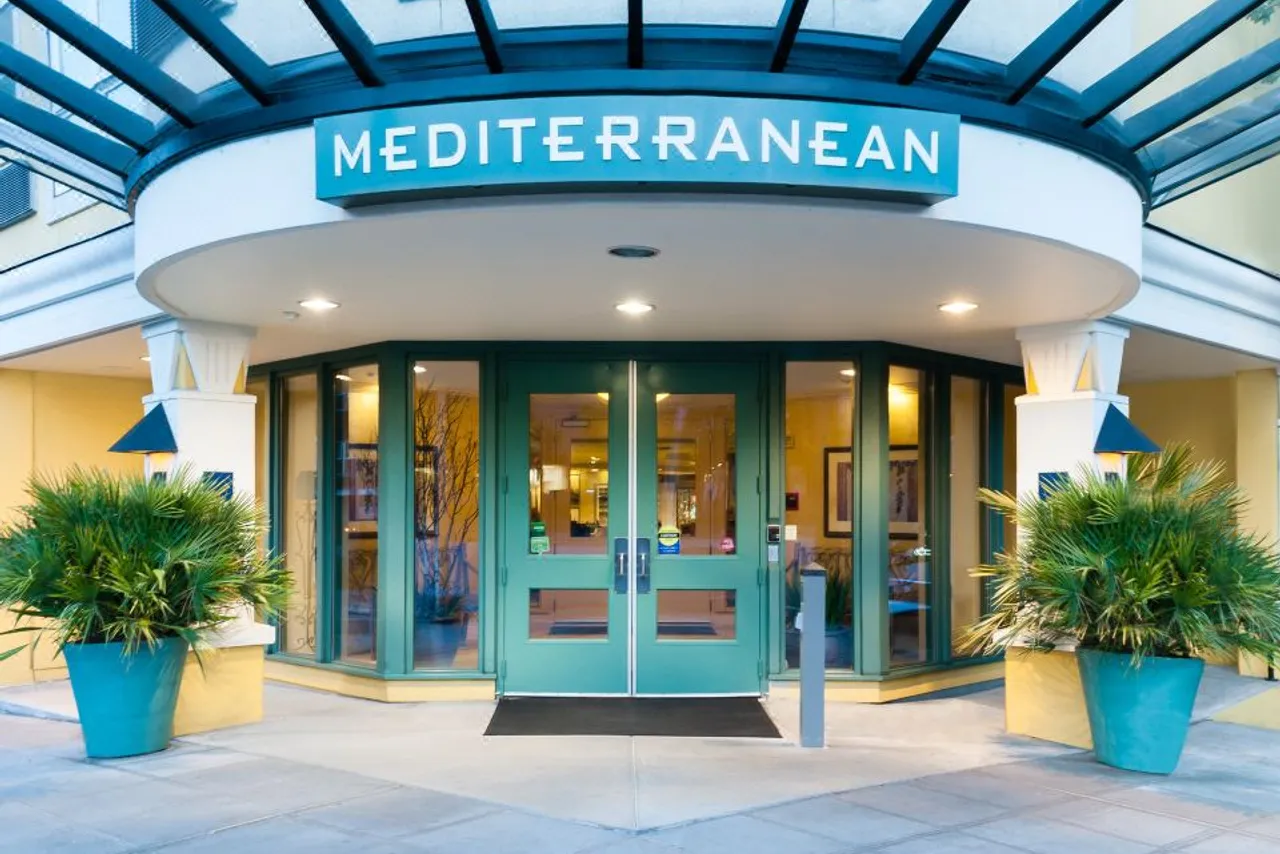 The Mediterranean Inn — โรงแรมในซีแอตเทิล