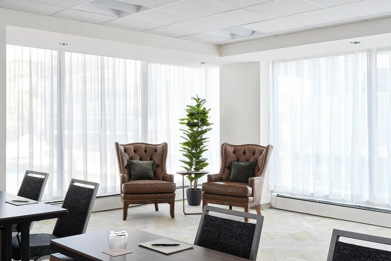 The Metcalfe Hotel by Gray Collection — rooms and atmosphere