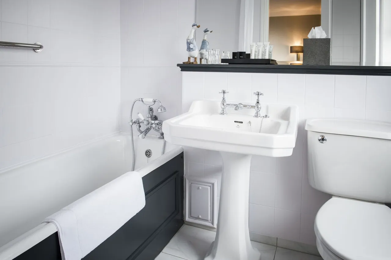 The Metropole Hotel Cork — ภาพห้องพักและบรรยากาศ