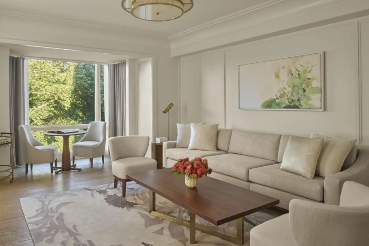 The Newbury Boston — ภาพห้องพักและบรรยากาศ