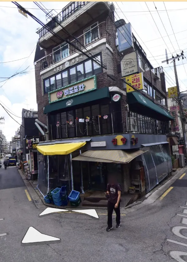 The One Hostel Hongdae — rooms and atmosphere
