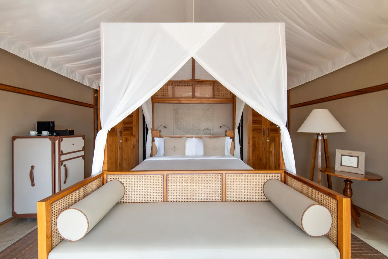 The Outpost Al Barari Camp — ภาพห้องพักและบรรยากาศ