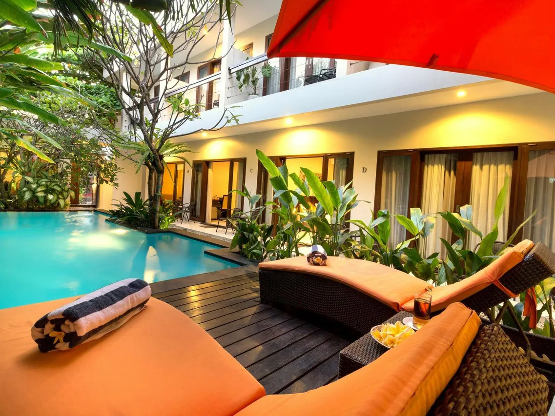 The Pavilion Hotel Kuta — rooms and atmosphere