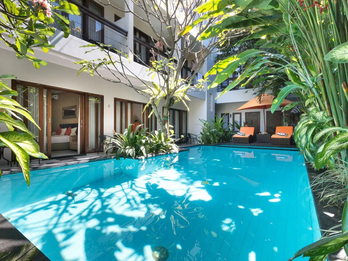 The Pavilion Hotel Kuta — rooms and atmosphere
