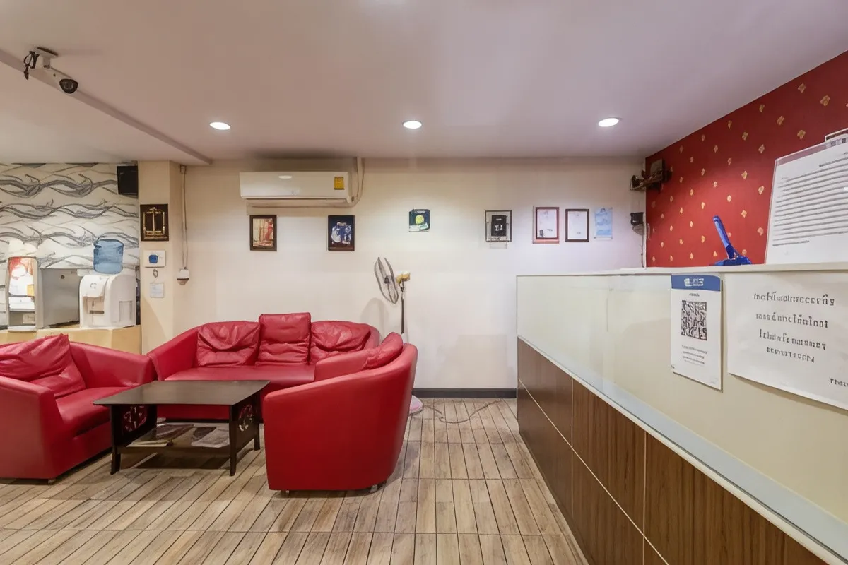 The Rama Hotel — rooms and atmosphere