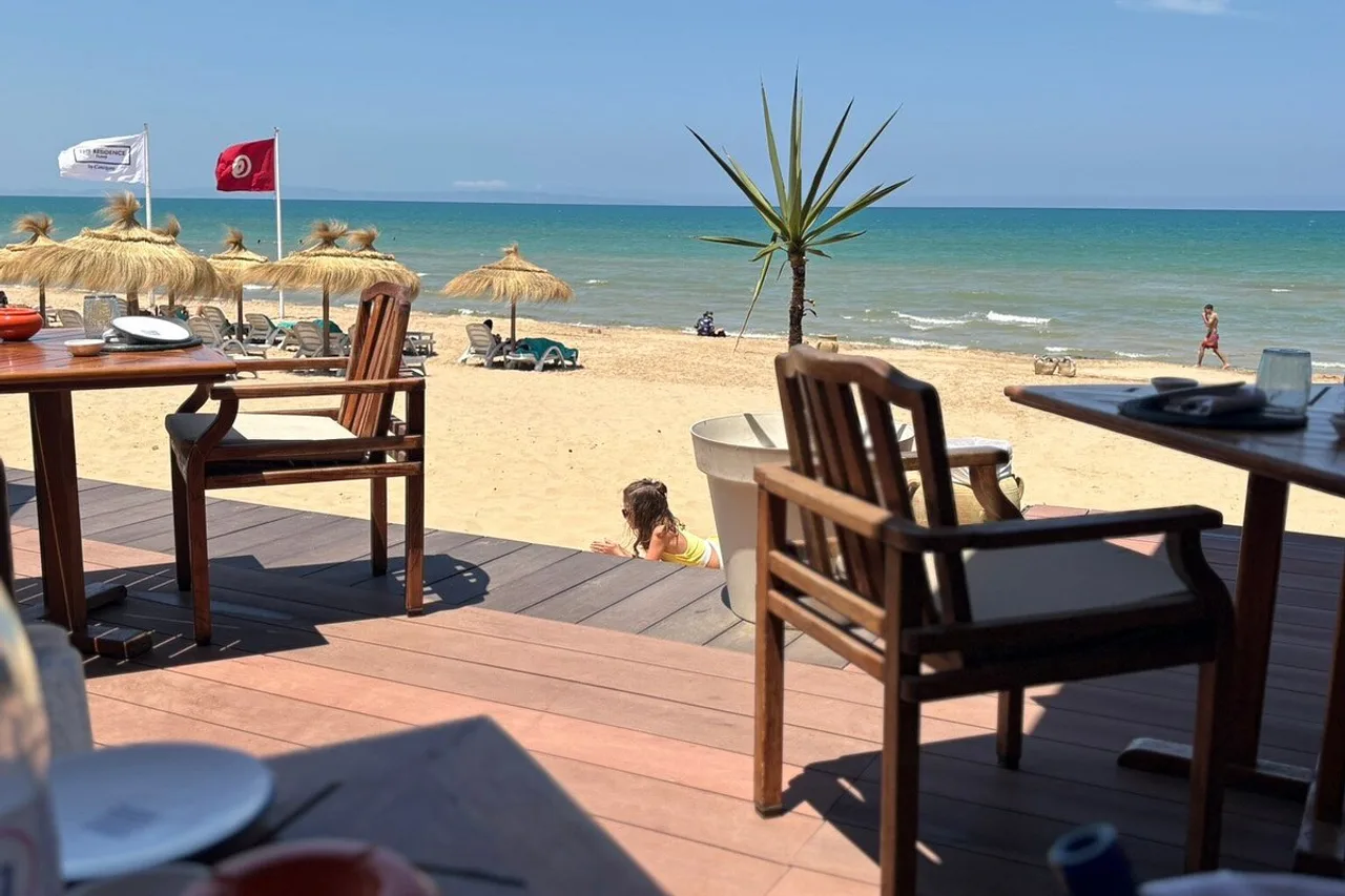 The Residence Tunis — rooms and atmosphere