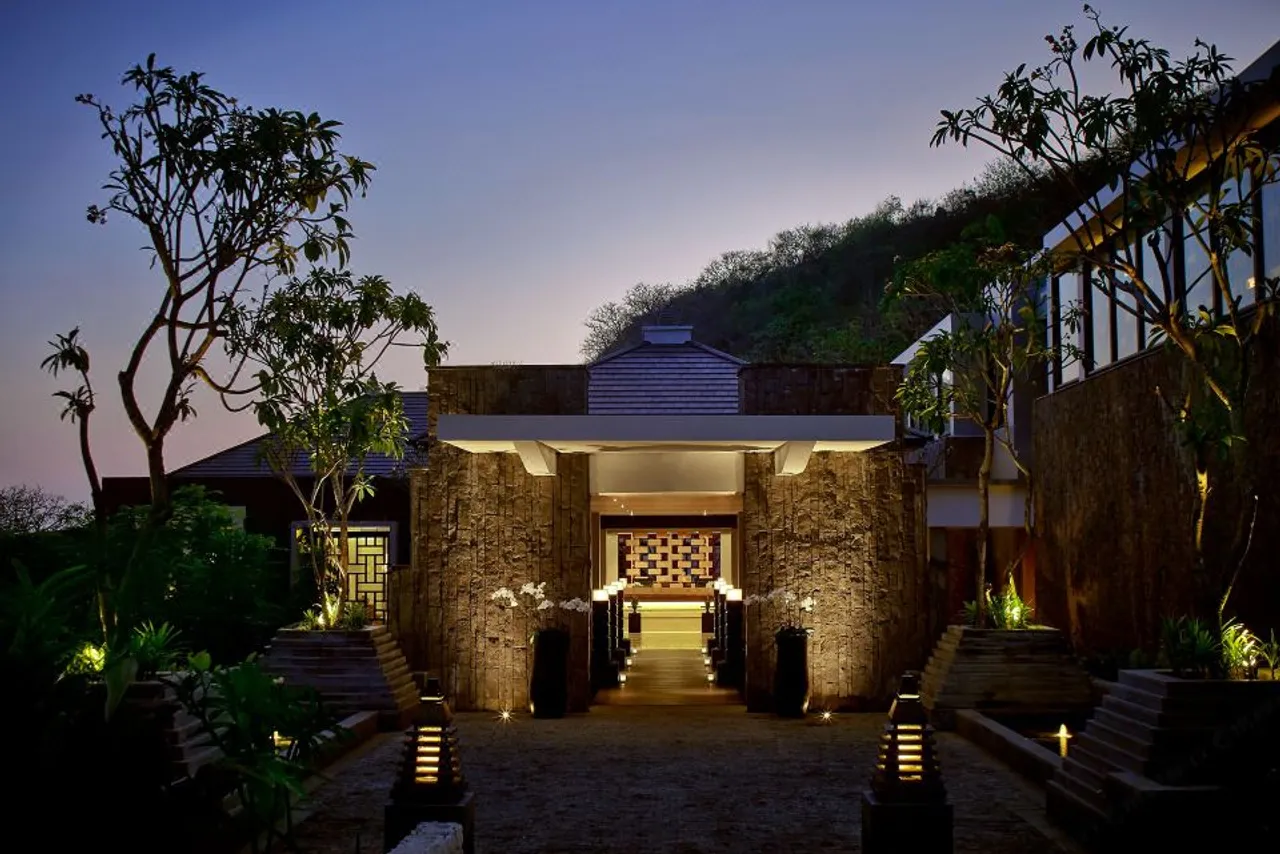 The Ritz-Carlton, Bali — rooms and atmosphere