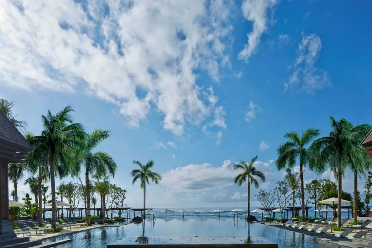 The Ritz-Carlton, Bali — rooms and atmosphere