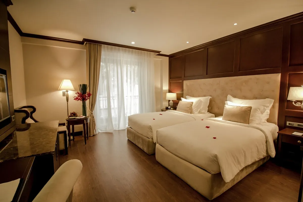 The Scarlett Boutique Hotel — rooms and atmosphere