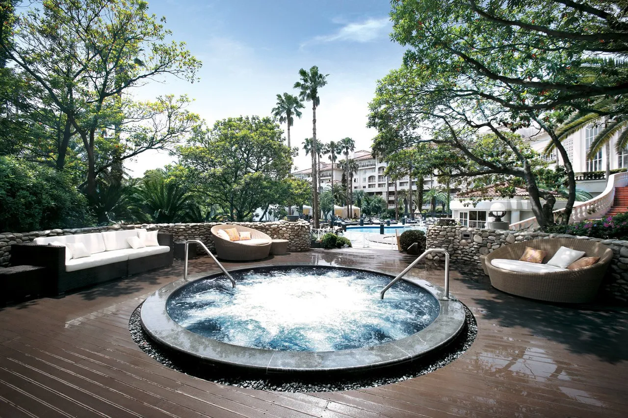 The Shilla Jeju — rooms and atmosphere