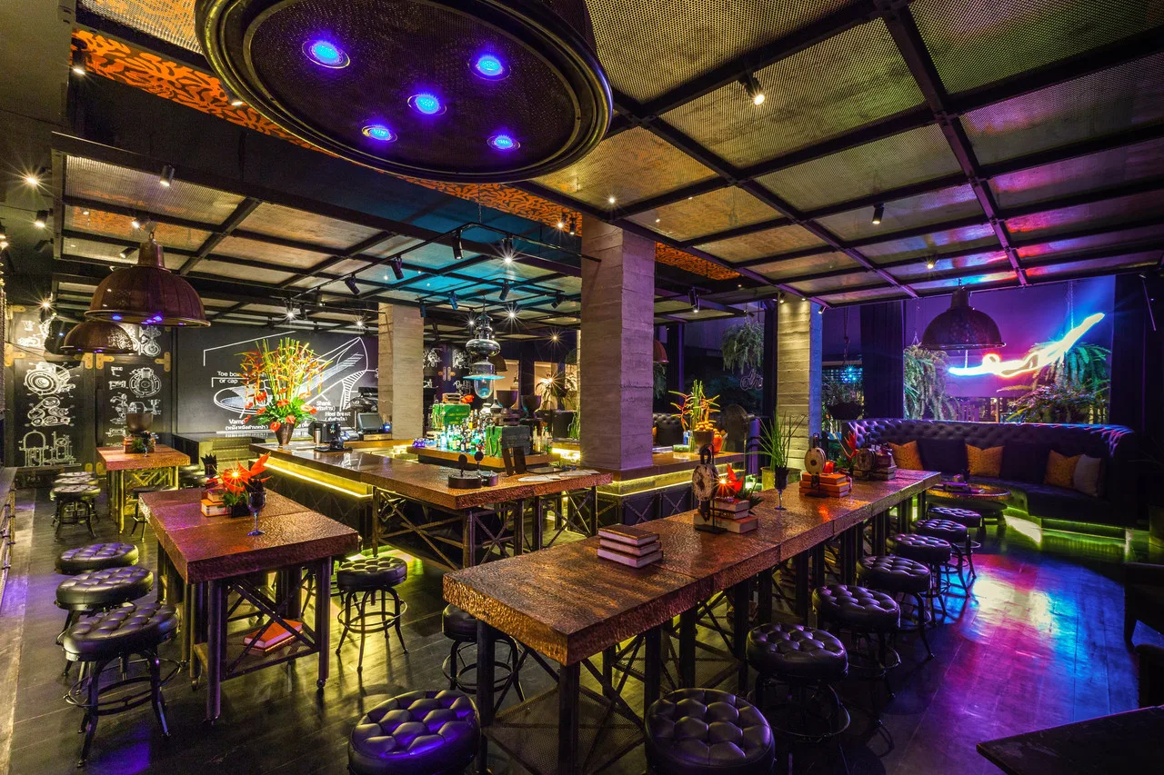 The Slate, Phuket — rooms and atmosphere