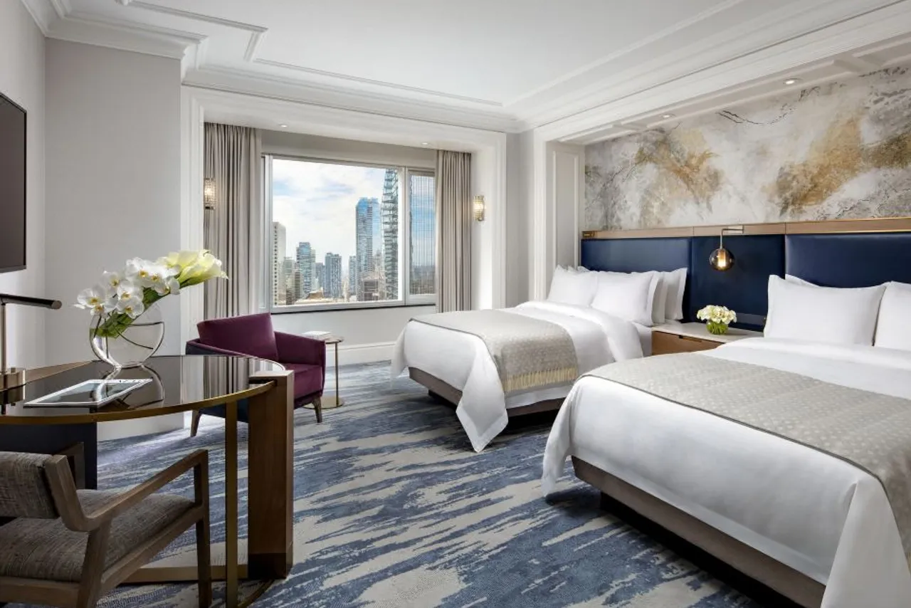 The St. Regis Toronto — ภาพห้องพักและบรรยากาศ