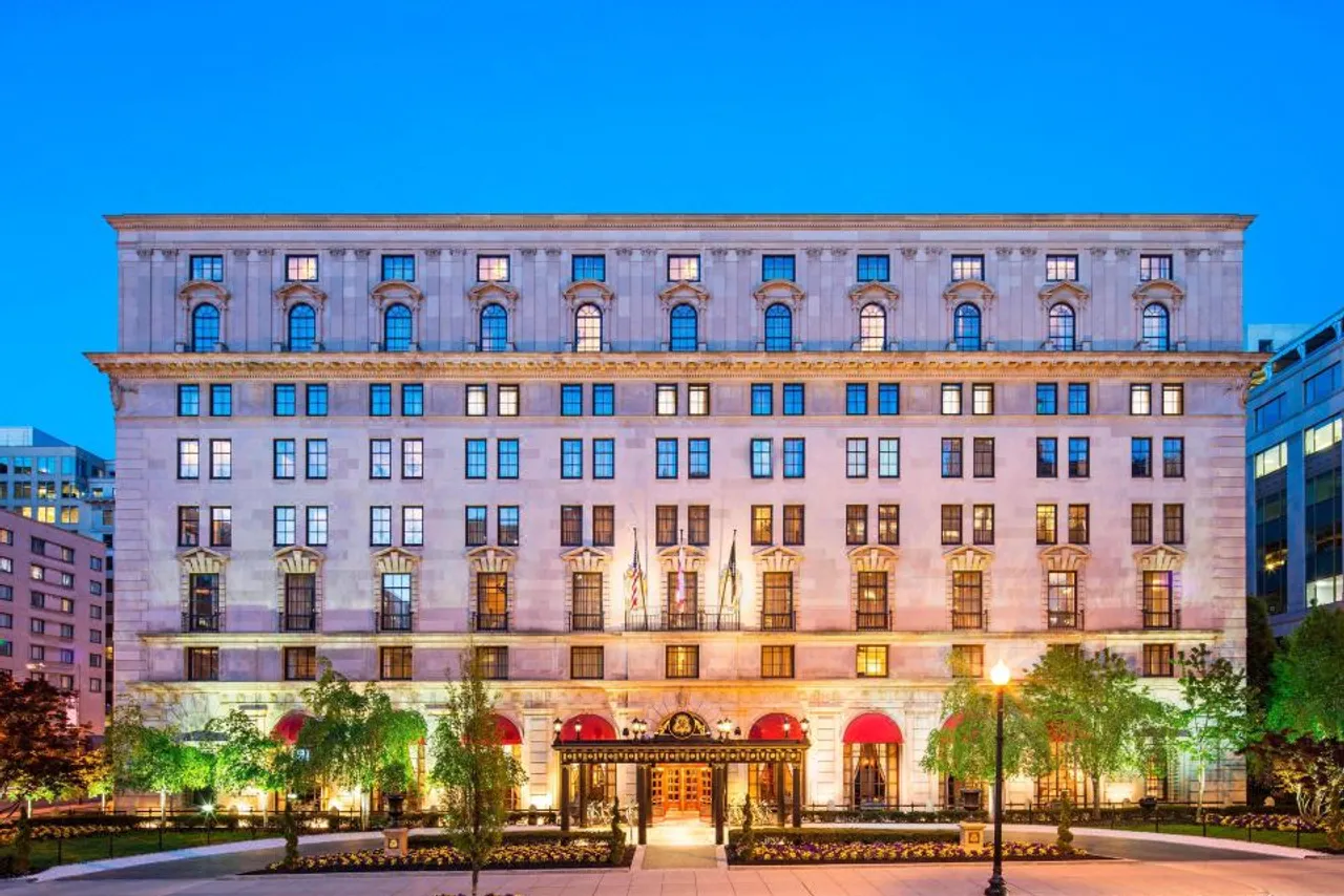 The St. Regis Washington, D.C. — โรงแรมในวอชิงตัน ดี.ซี.