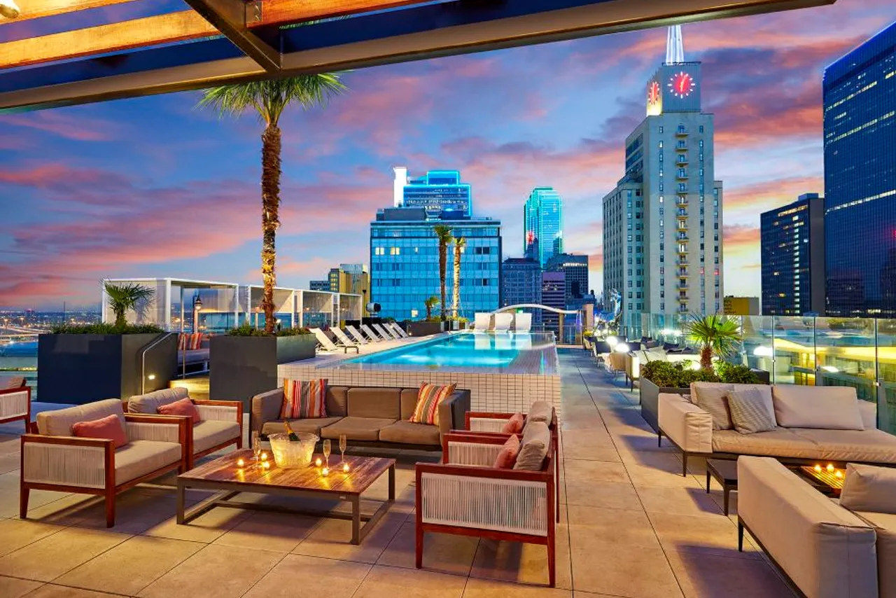 The Statler Dallas, Curio Collection by Hilton — ภาพห้องพักและบรรยากาศ