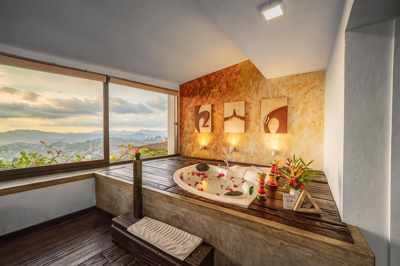 The Theva Residency — ภาพห้องพักและบรรยากาศ
