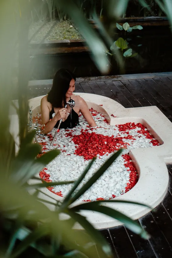 The Ubud Village Resort & Spa — rooms and atmosphere