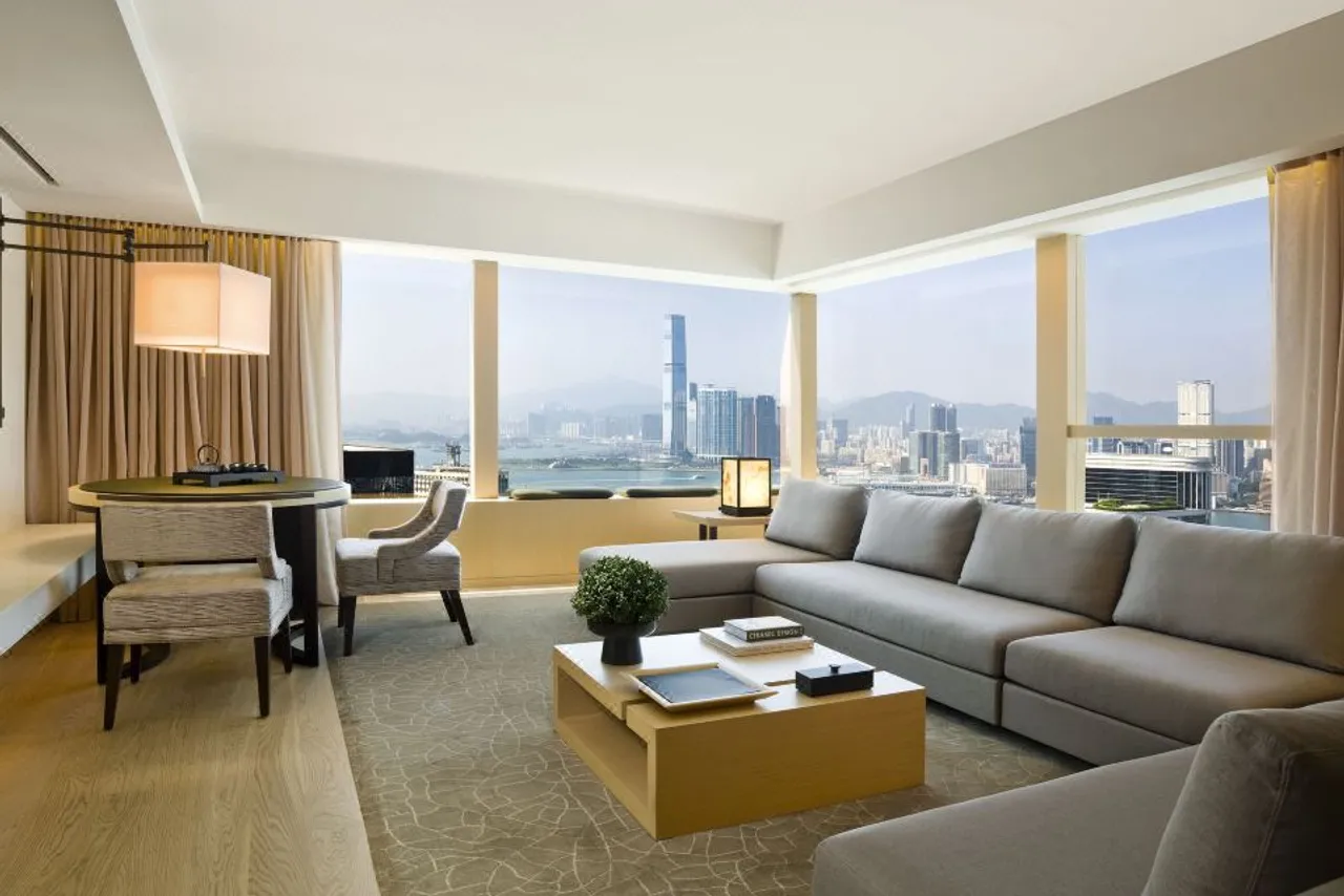 The Upper House — rooms and atmosphere