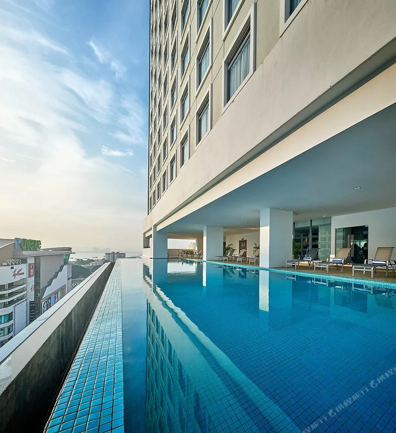 The Wembley – A St Giles Hotel, Penang — rooms and atmosphere