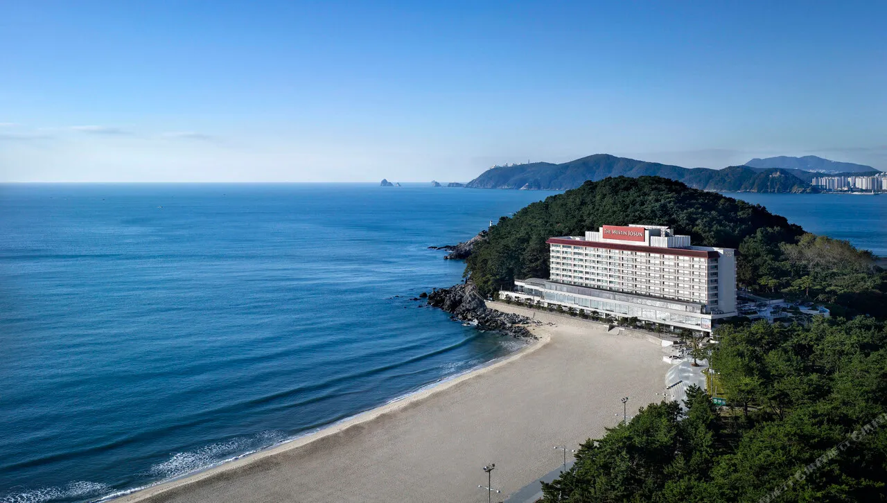 The Westin Josun Busan — rooms and atmosphere