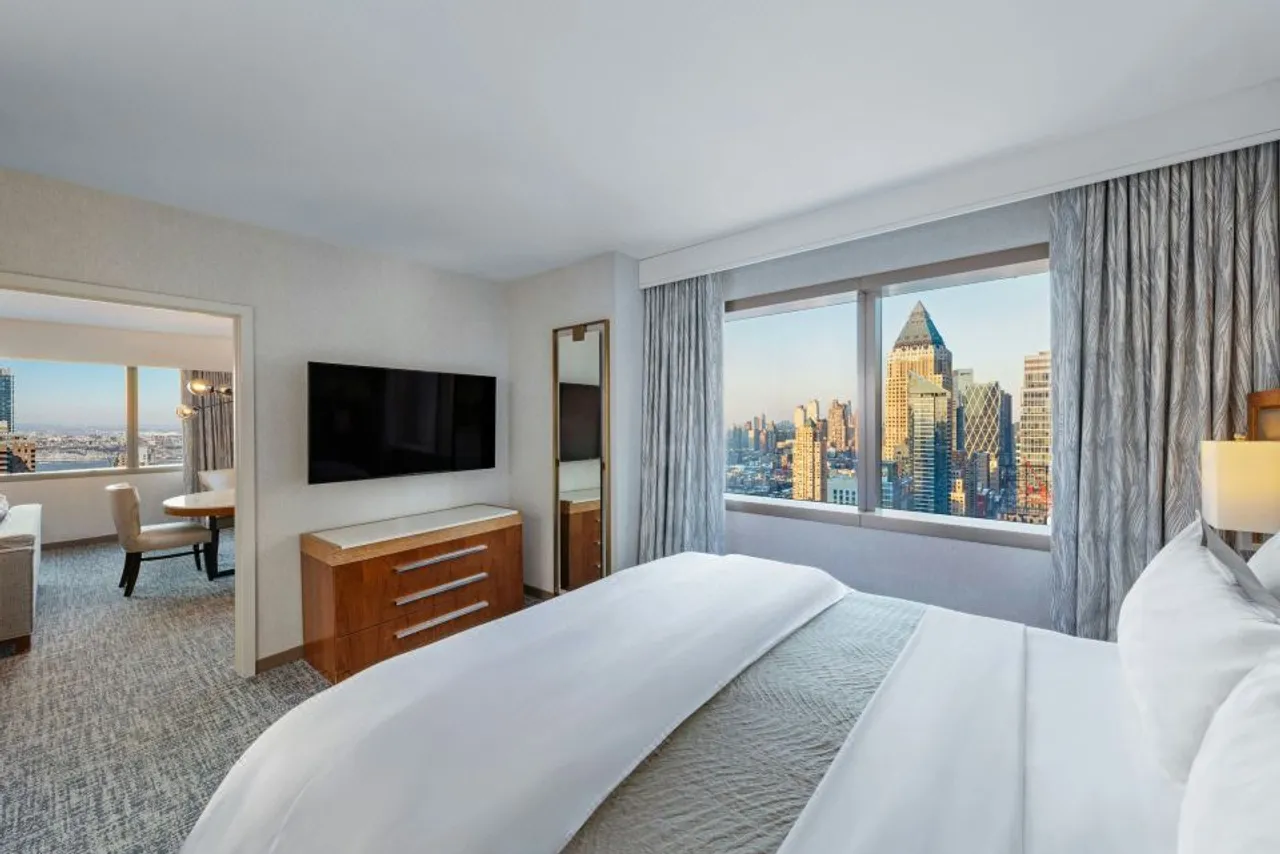 The Westin New York at Times Square — ภาพห้องพักและบรรยากาศ