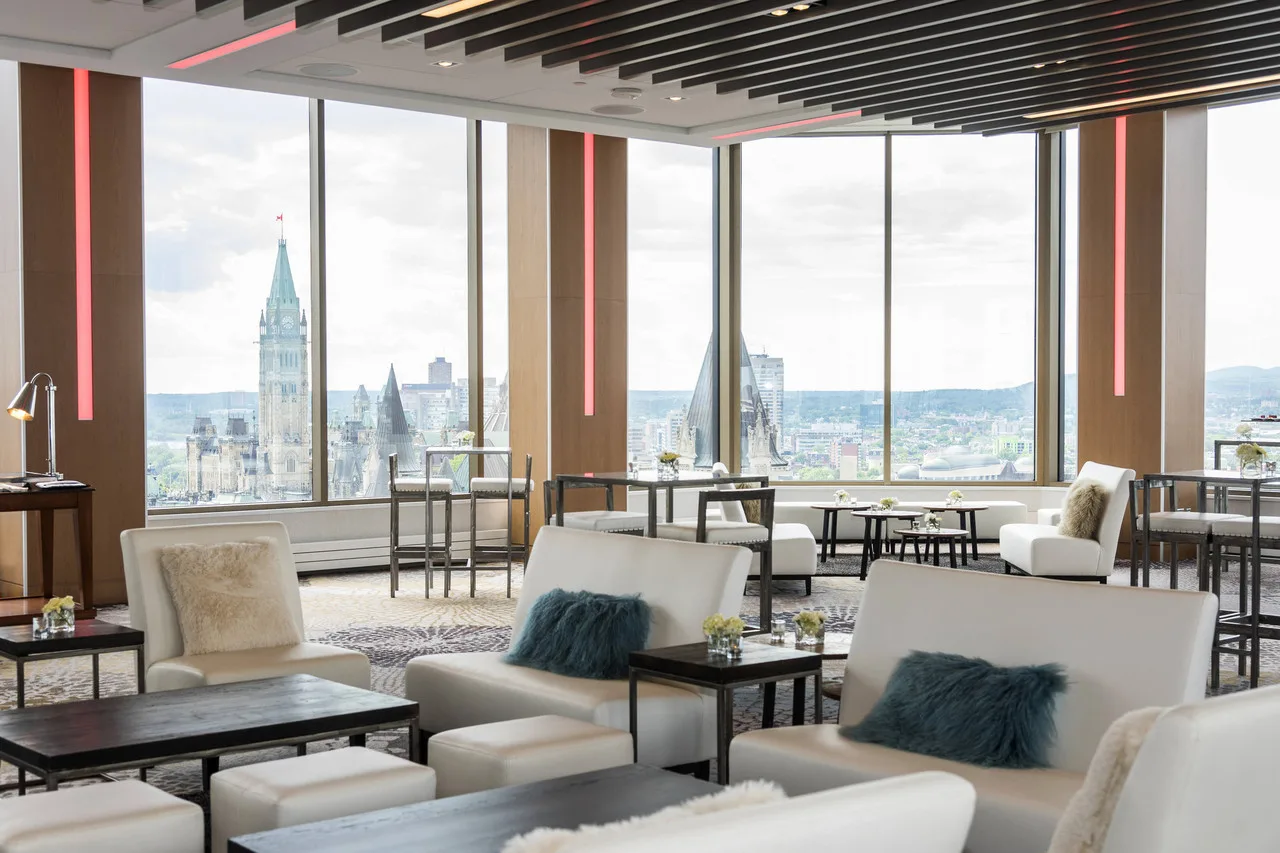The Westin Ottawa — rooms and atmosphere