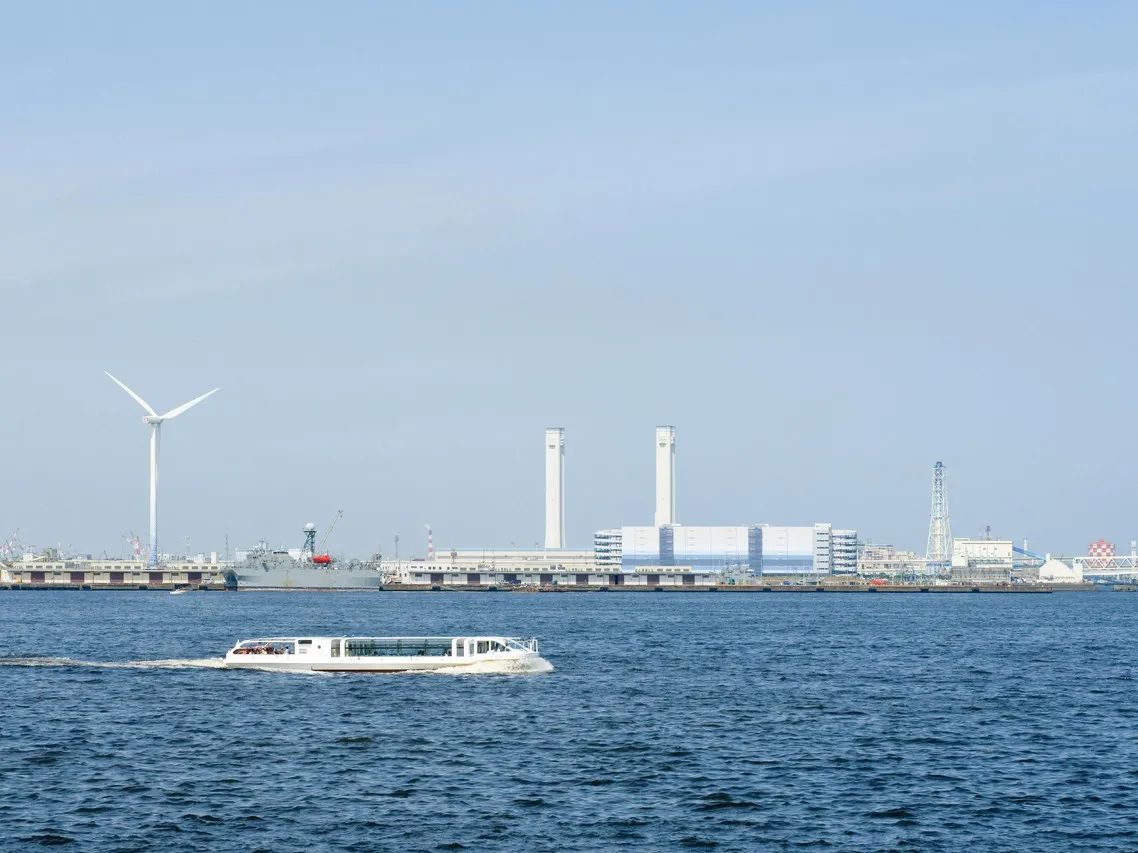 The Yokohama Bay Hotel Tokyu — rooms and atmosphere
