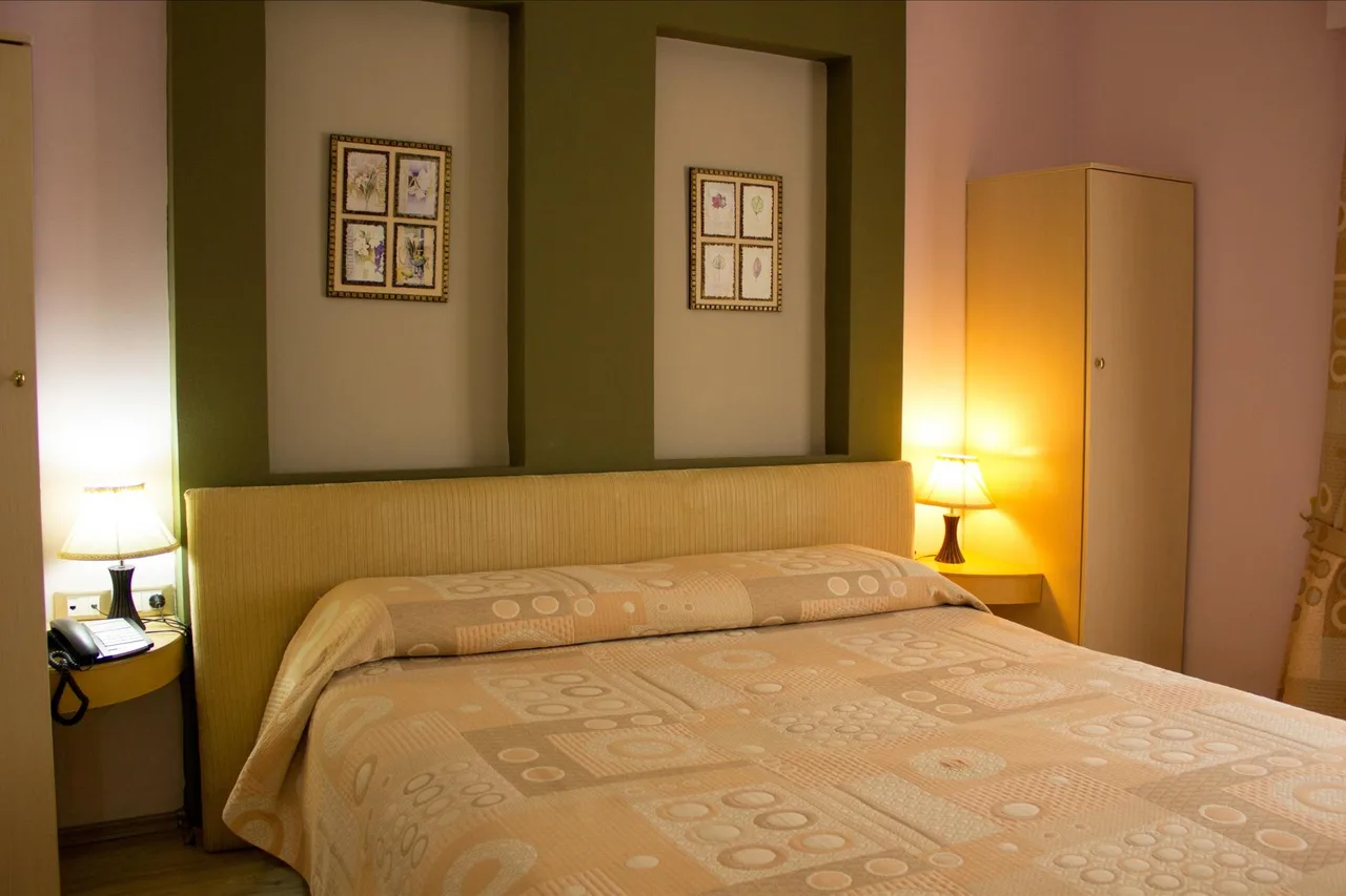 Theranda Boutique Hotel — ภาพห้องพักและบรรยากาศ