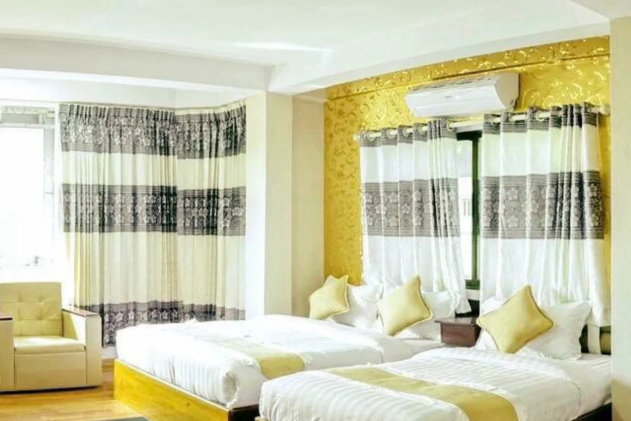 Thiha Bala Hotel — ภาพห้องพักและบรรยากาศ