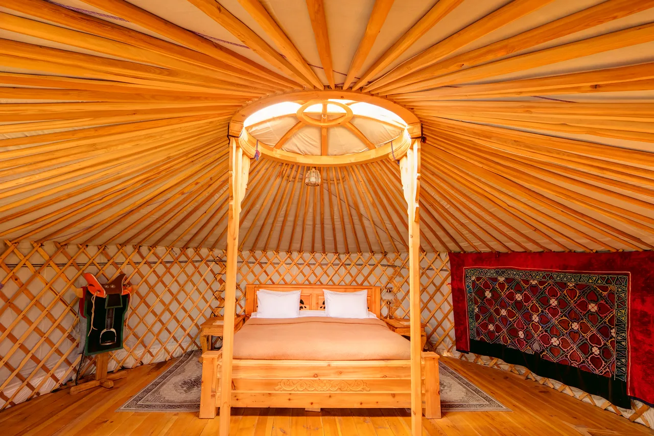 Three Camel Lodge — ภาพห้องพักและบรรยากาศ