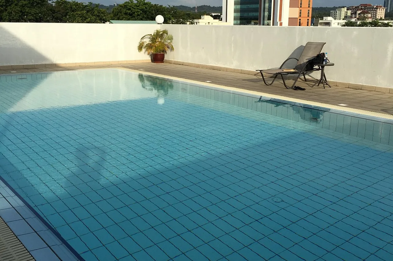 Times Hotel — โรงแรมในบันดาร์เสรีเบกาวัน