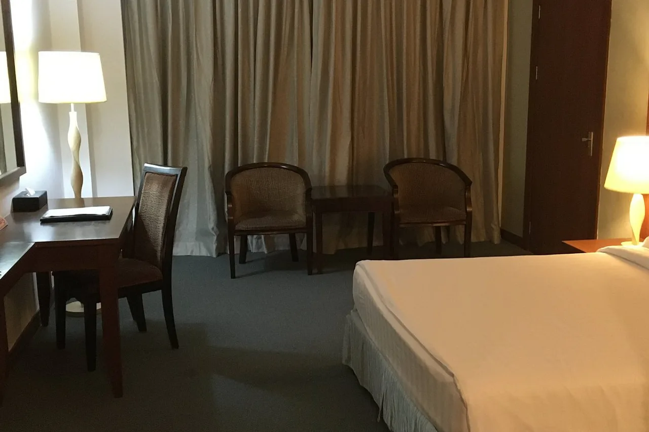 Times Hotel — ภาพห้องพักและบรรยากาศ