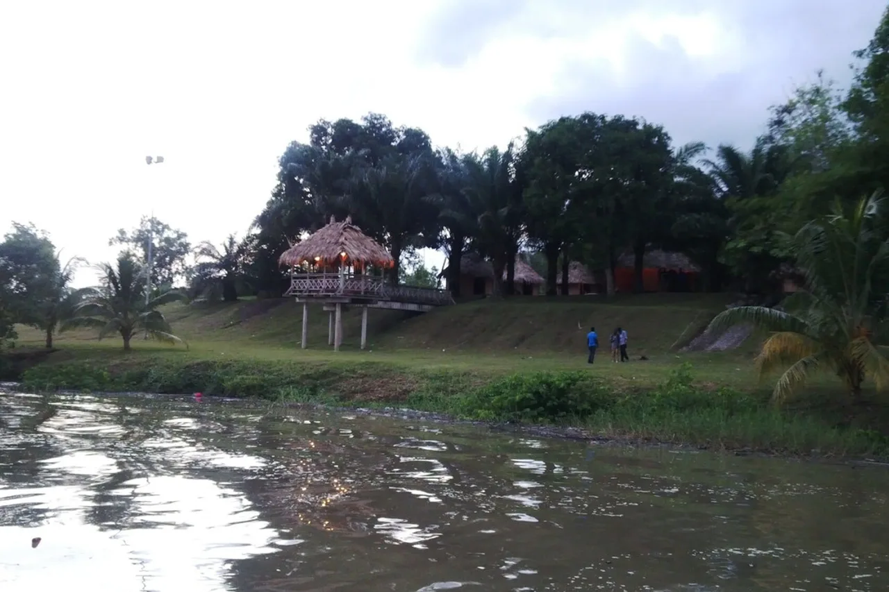 Tinapa Lakeside Hotel — ภาพห้องพักและบรรยากาศ