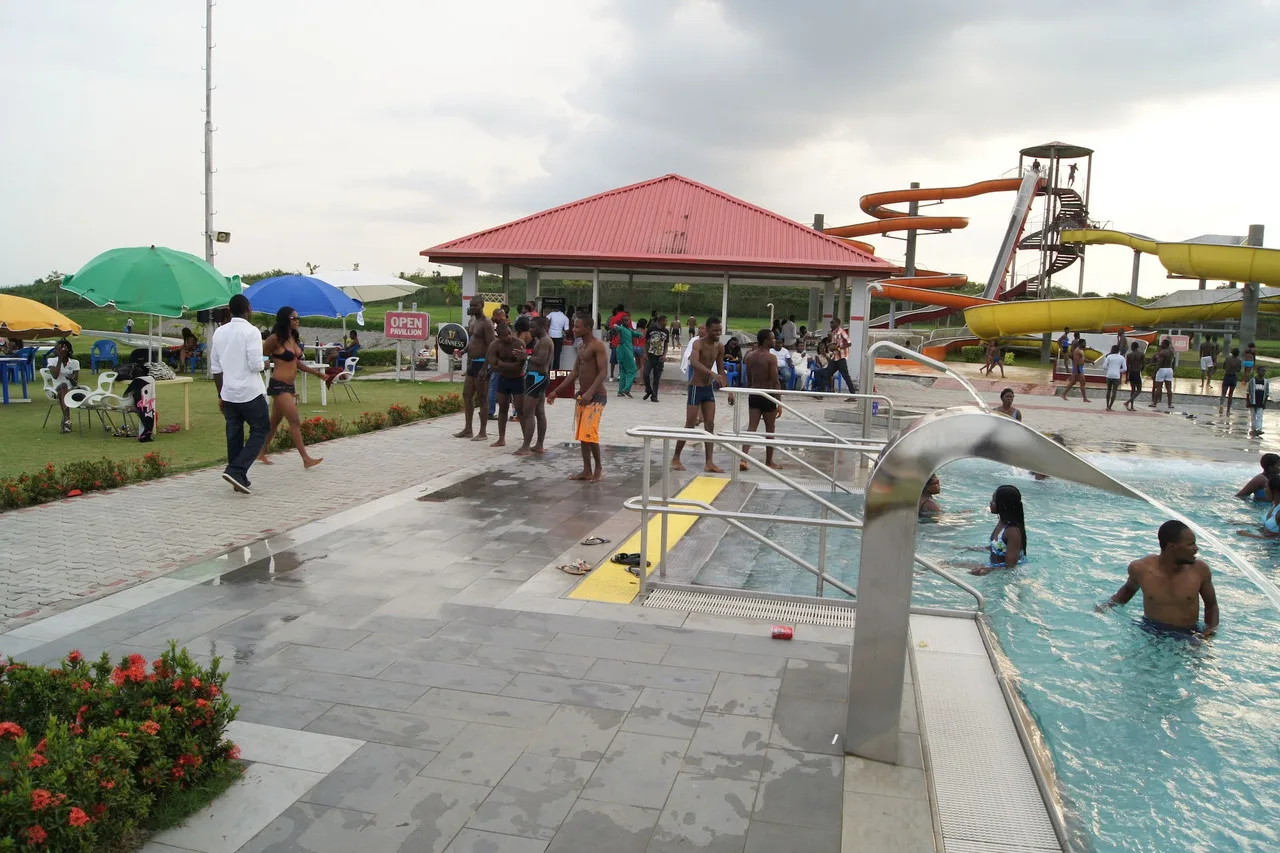 Tinapa Lakeside Hotel — ภาพห้องพักและบรรยากาศ