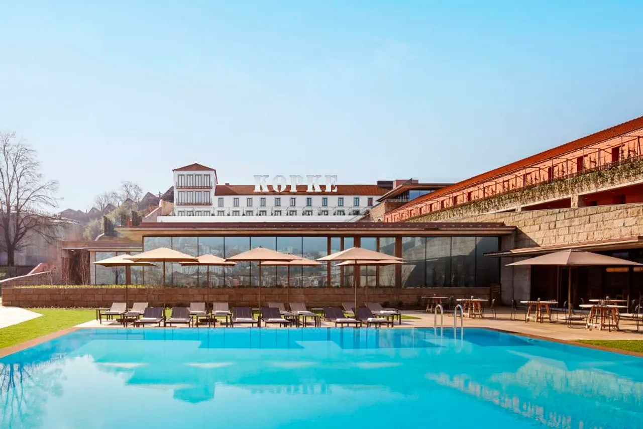 Tivoli Kopke Porto Gaia Hotel — rooms and atmosphere