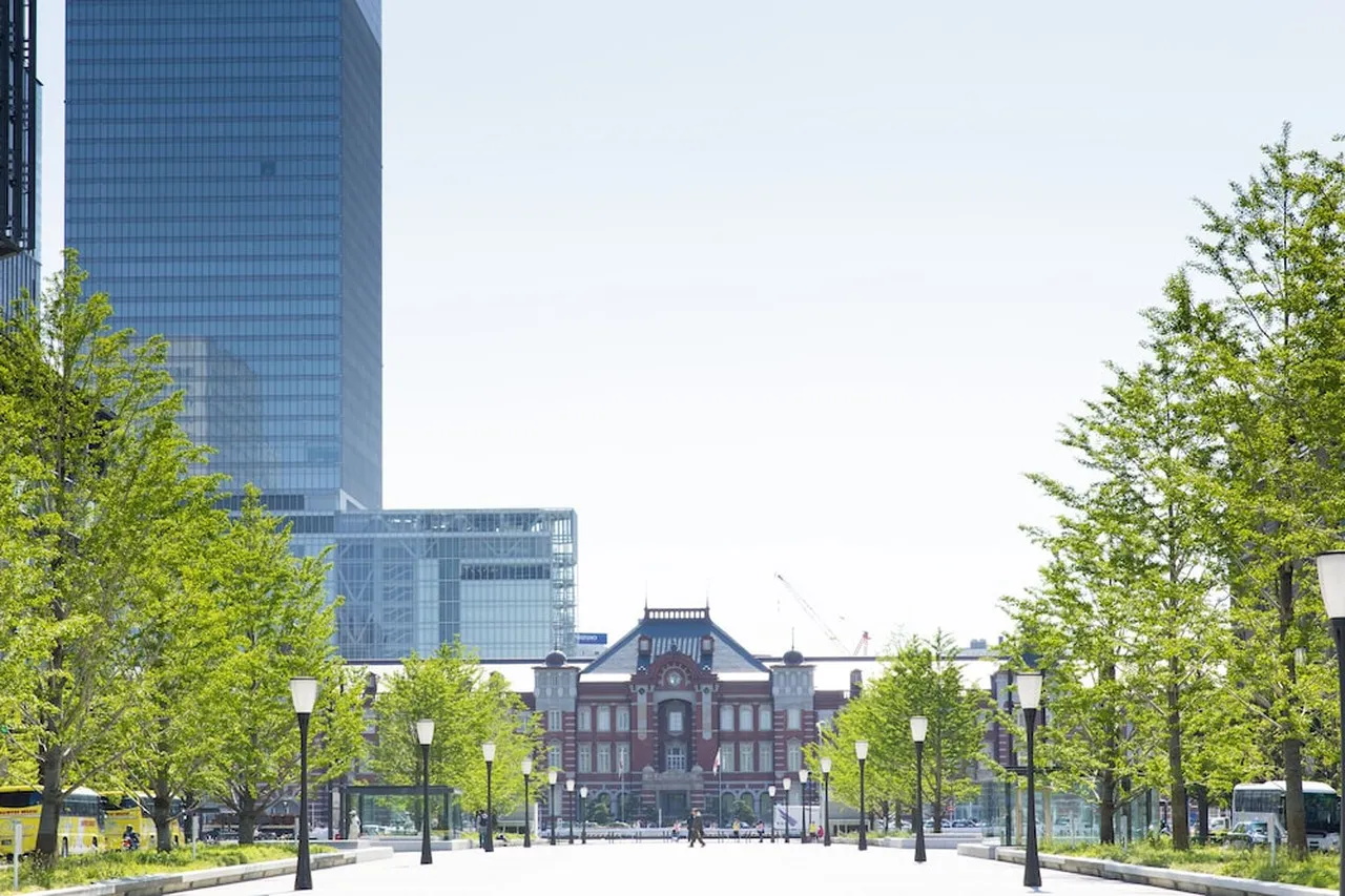 The Tokyo Station Hotel — rooms and atmosphere