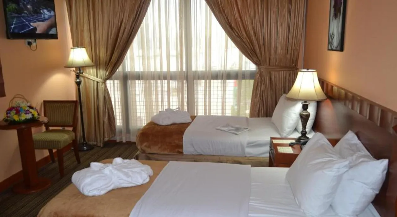 Top Stars Hotel Abu Dhabi — rooms and atmosphere