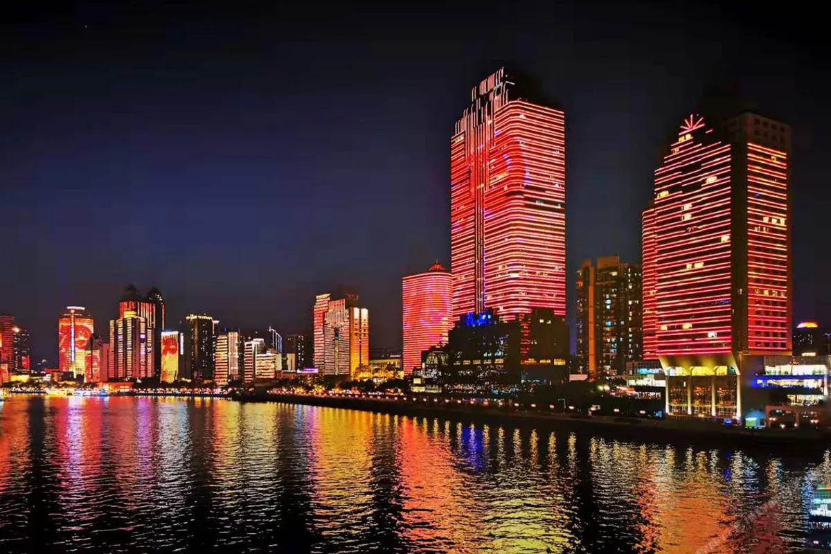 TOP TOUR Xiangtu Wanyu Guangzhou — rooms and atmosphere