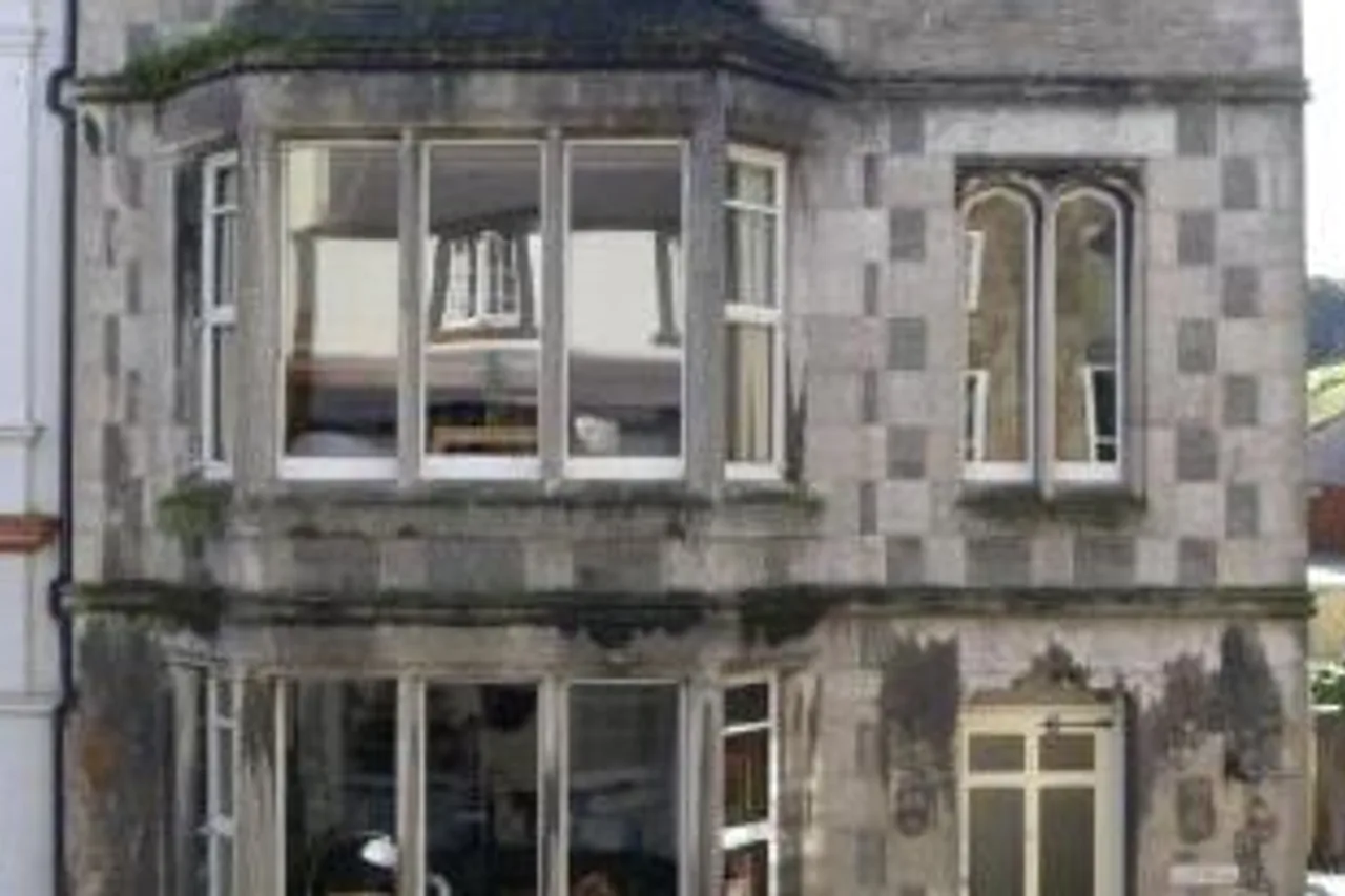 Totters Independent Hostel — rooms and atmosphere