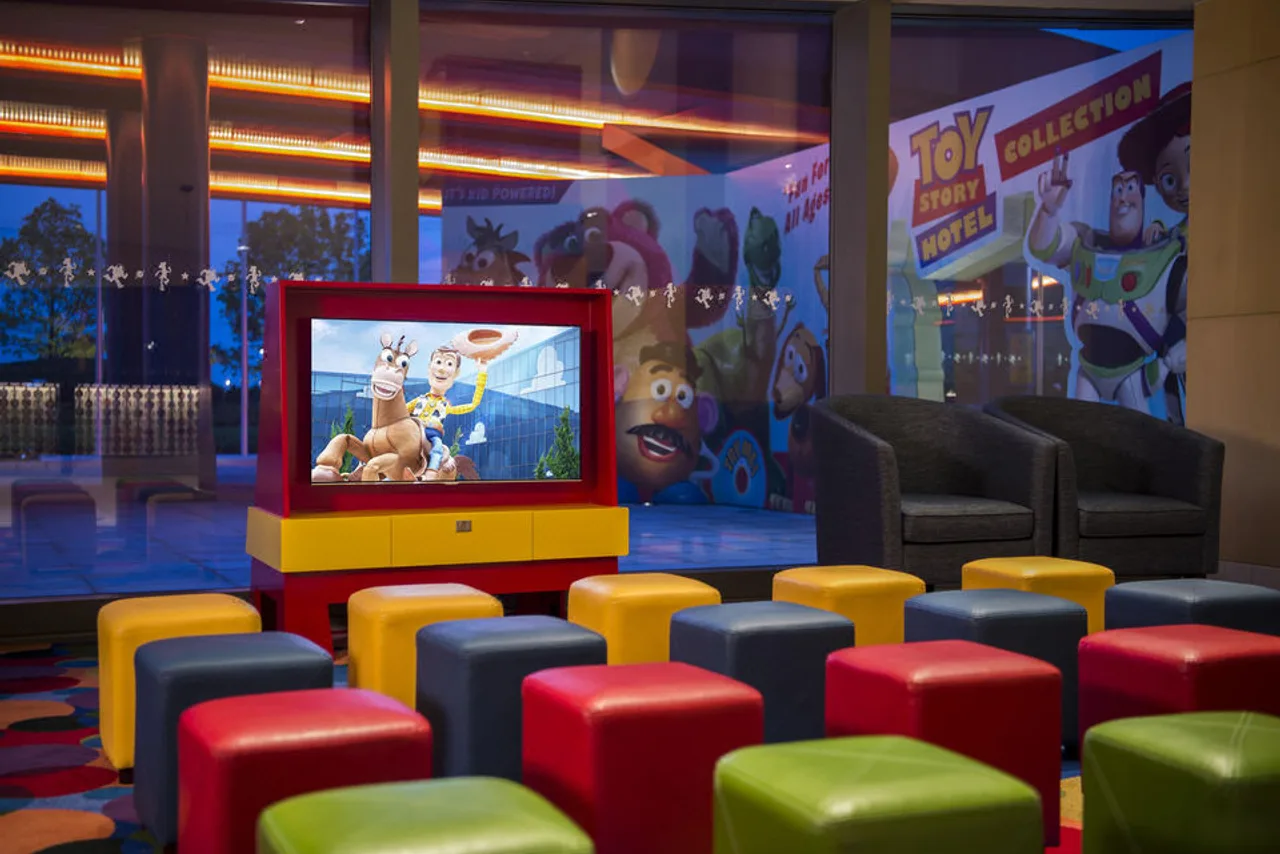 Toy Story Hotel (Shanghai Disney Resort) — ภาพห้องพักและบรรยากาศ