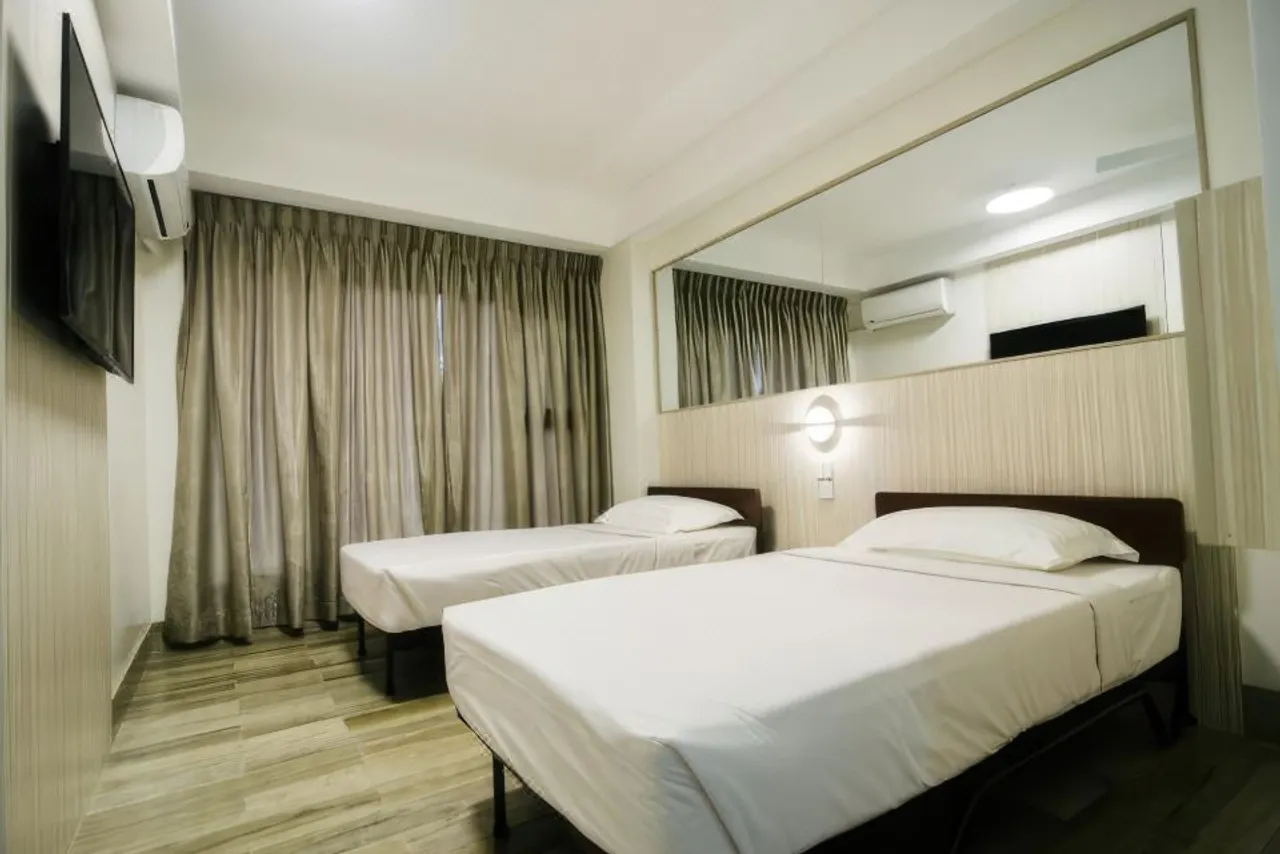 Travelite Express Hotel — ภาพห้องพักและบรรยากาศ