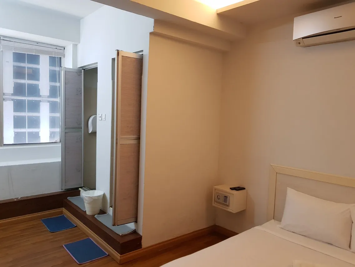 Travelogue Guesthouse Bukit Bintang — rooms and atmosphere