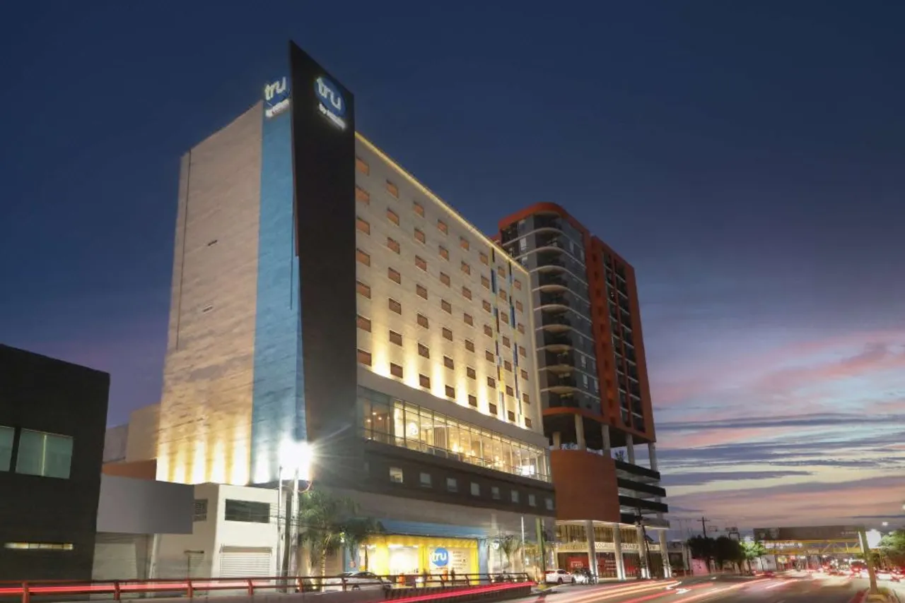 Tru by Hilton Monterrey Fundidora — โรงแรมในใกล้ Estadio BBVA