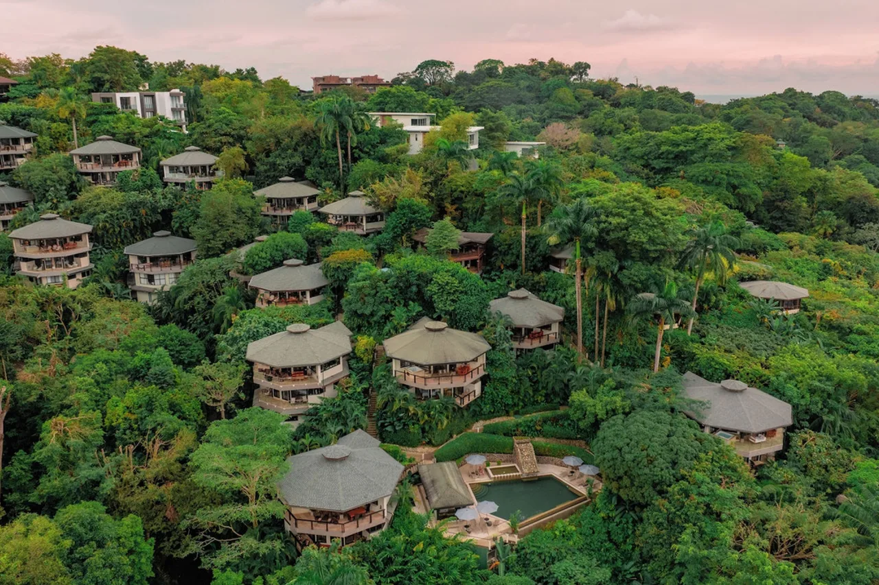 Tulemar Resort — มานูเอลอันโตนิโอ