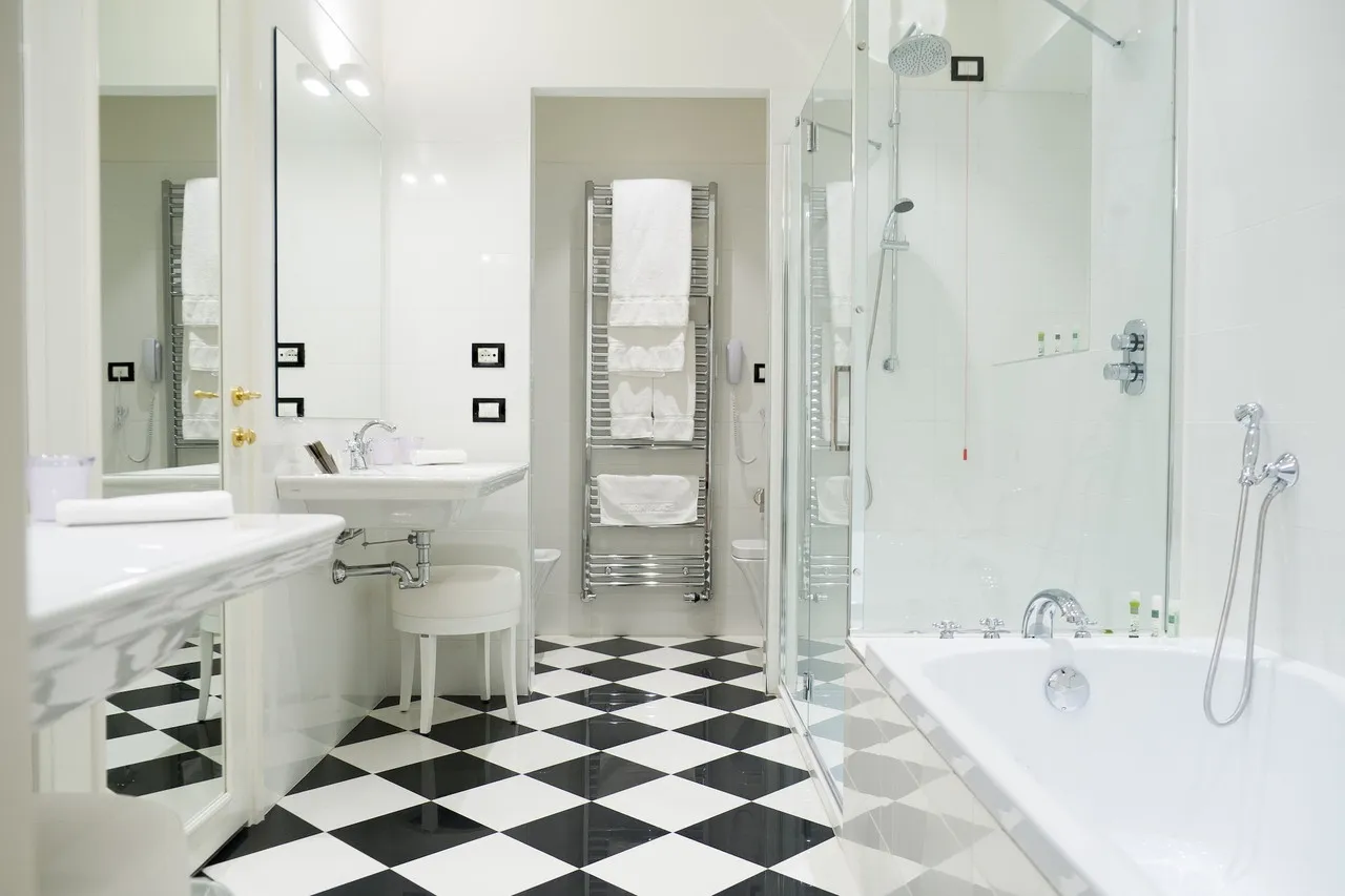 Turin Palace Hotel — rooms and atmosphere