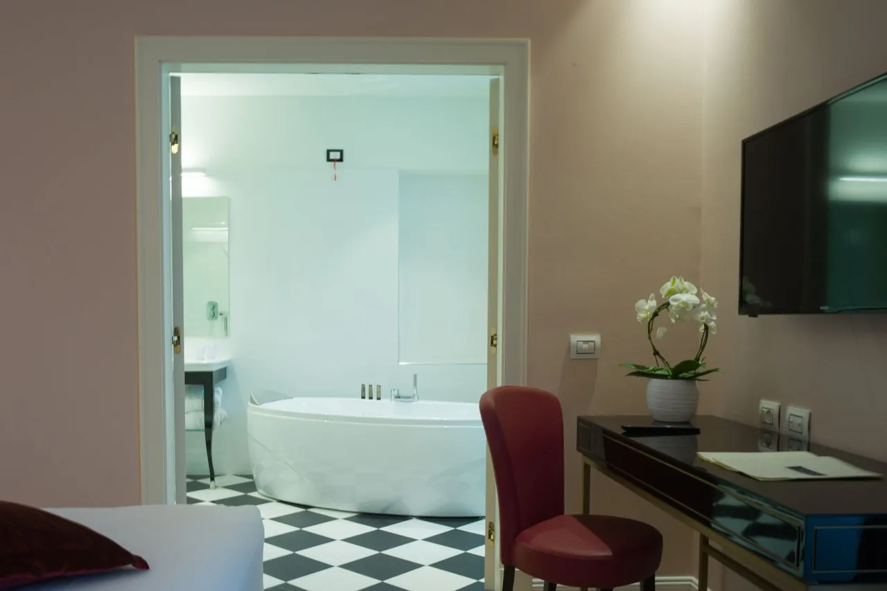 Turin Palace Hotel — rooms and atmosphere