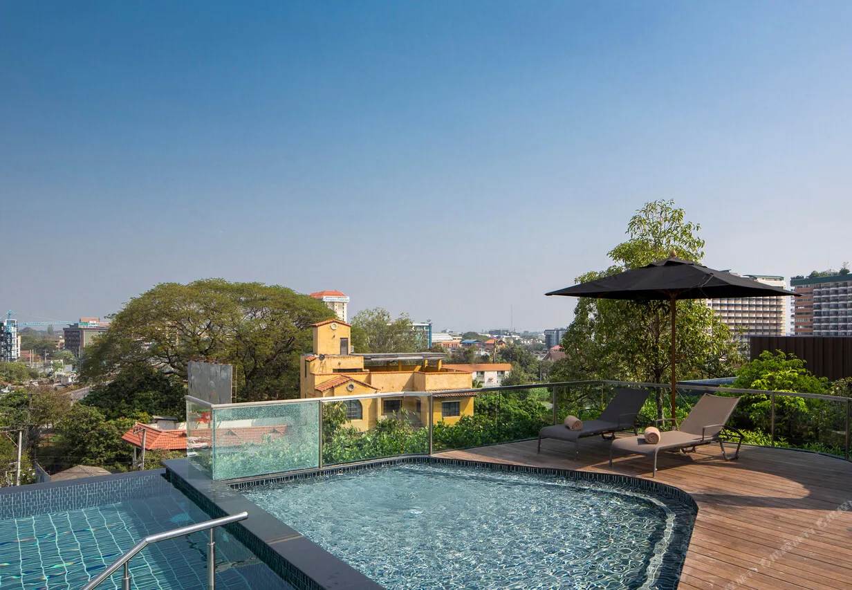 U Nimman Chiang Mai — rooms and atmosphere
