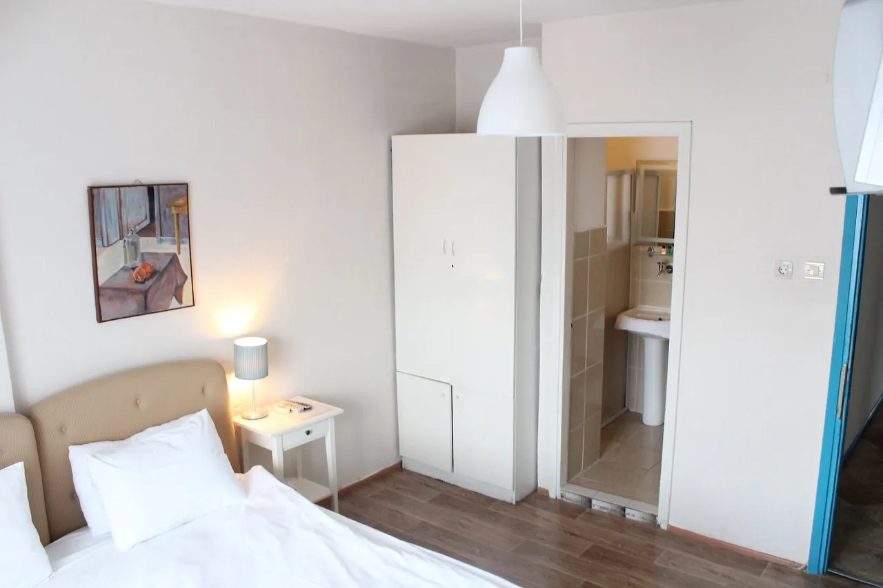 Urkmez Hotel — rooms and atmosphere